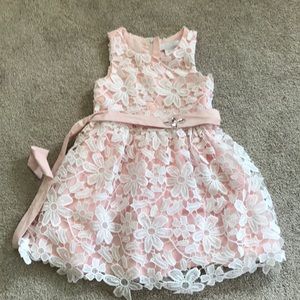 Little girls spring and summer pink dress